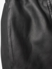 2NDDAY - 2ND Patti - Refined Leather - læderbukser - black - 2
