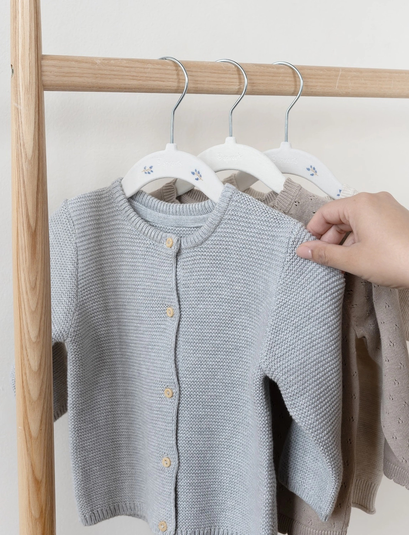 3 Sprouts 3 Sprouts Velvet Hangers (15 Pcs.), Blueberry/Cream, One Size, Cream, Opbevaring > Knager Og Bøjler, Børn