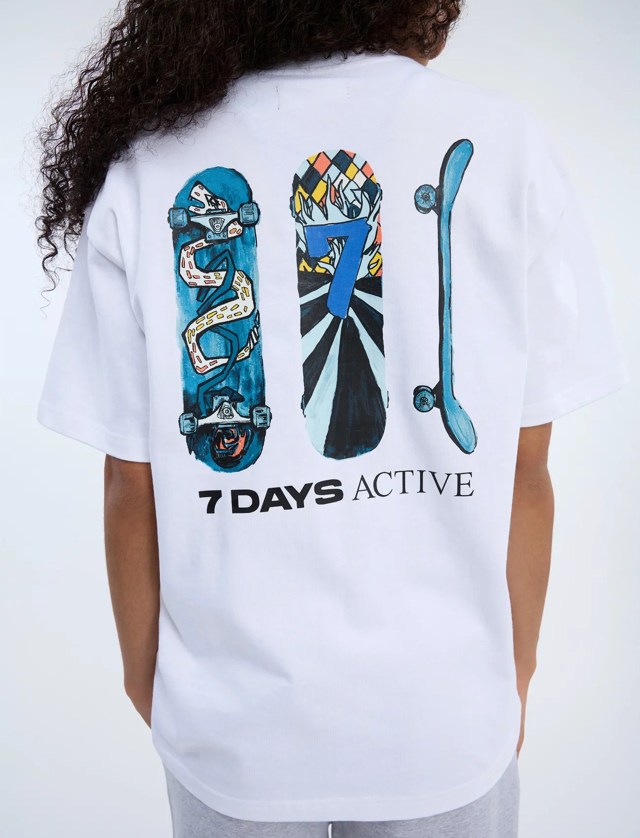 7 DAYS Active Organic Regular Skate Tee, XL, White, Sports Overdele & T-shirts > Sport T-shirts, Dame