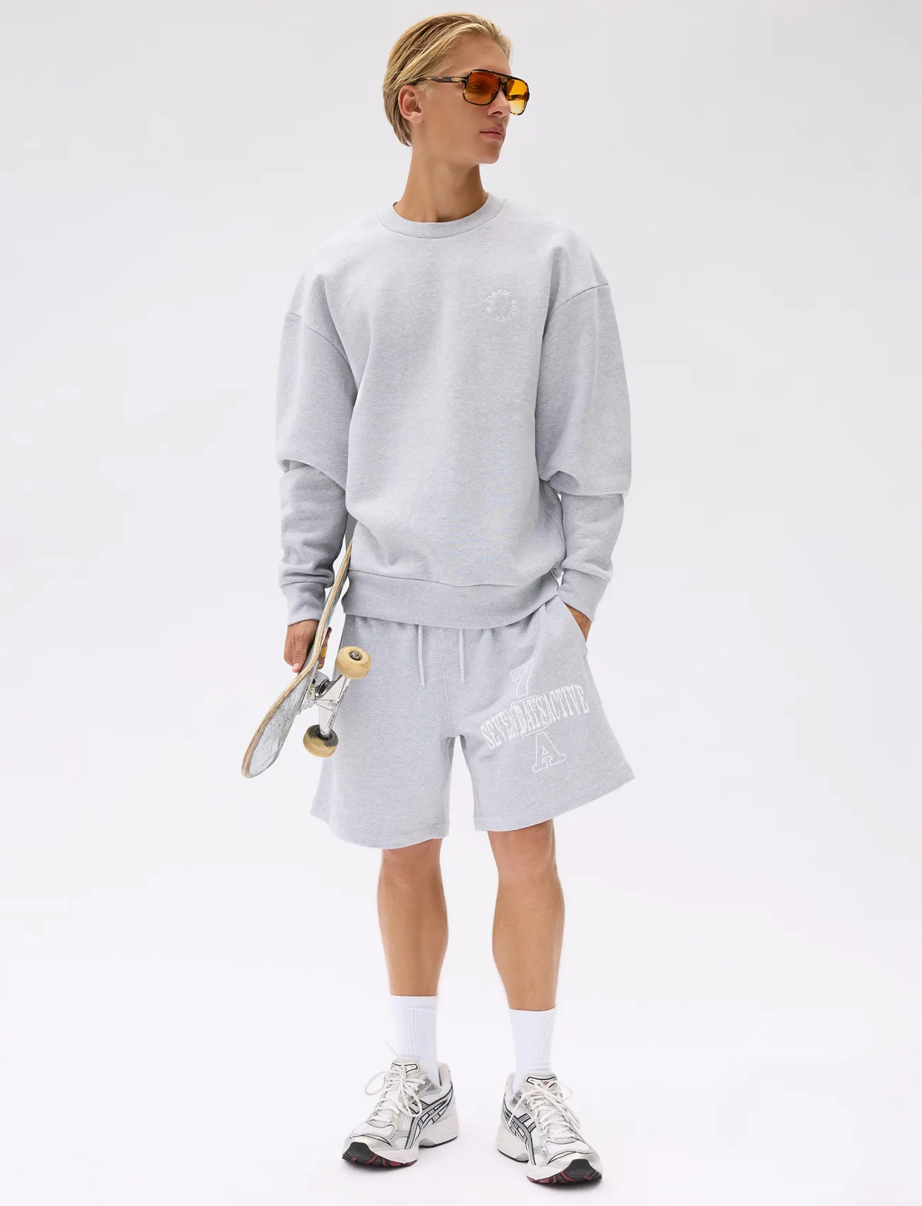 7 DAYS Active Organic Sweatshorts, M, Grey, Sport Shorts > Sport Sweat Shorts, Dame