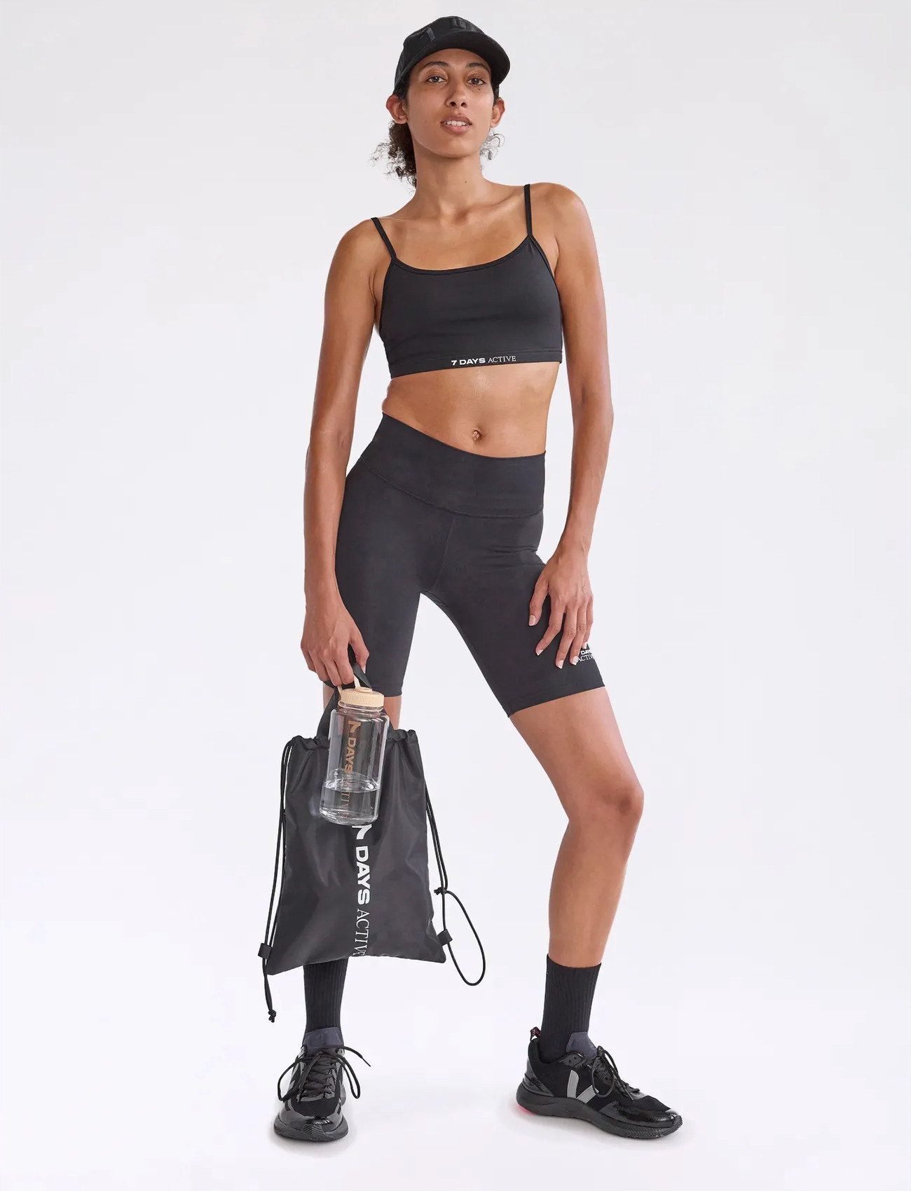 7 DAYS Active Strap Bra, M, Black, Sport Clothing > Sport Bras - All, Dame