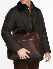 Adax Catania Briefcase Axel 15,6' (ADA277646) - Briefcases - Boozt.com