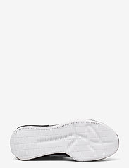 Treino Mid Cut W Ftwwht Cblack Clowhi 2149 Kr Adidas By Stella Mccartney Boozt Com