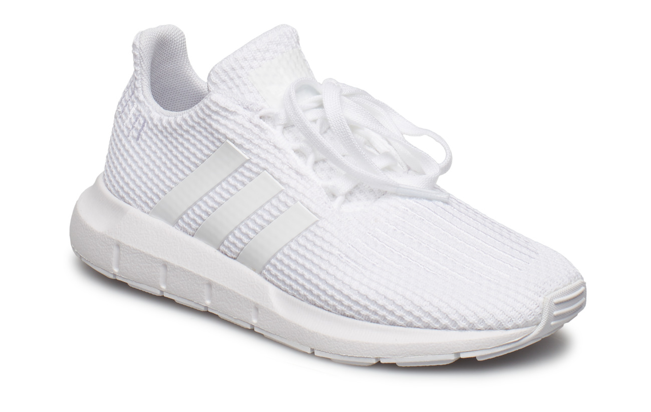 adidas originals swift run c