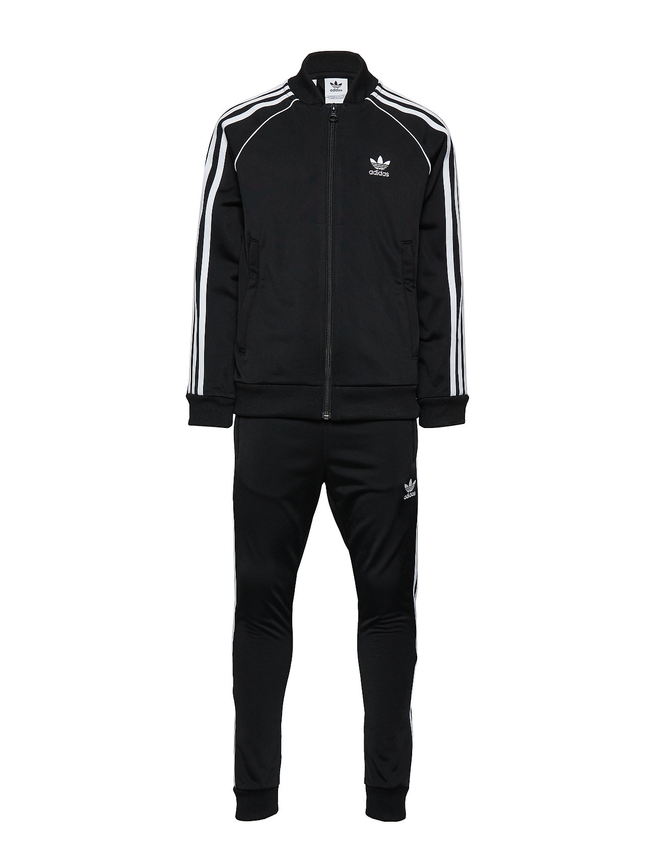 suit with adidas superstar