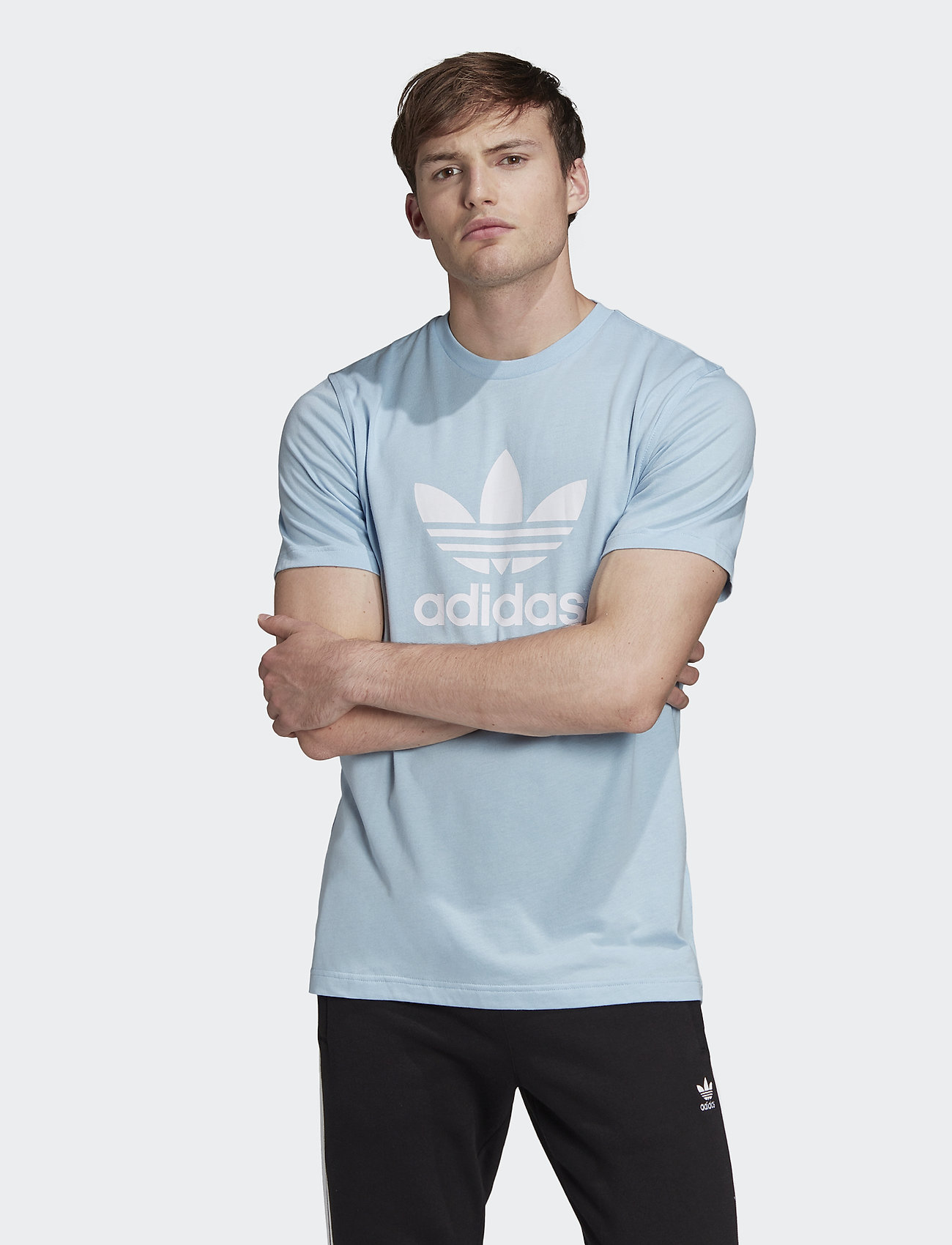 adidas leaf t shirt