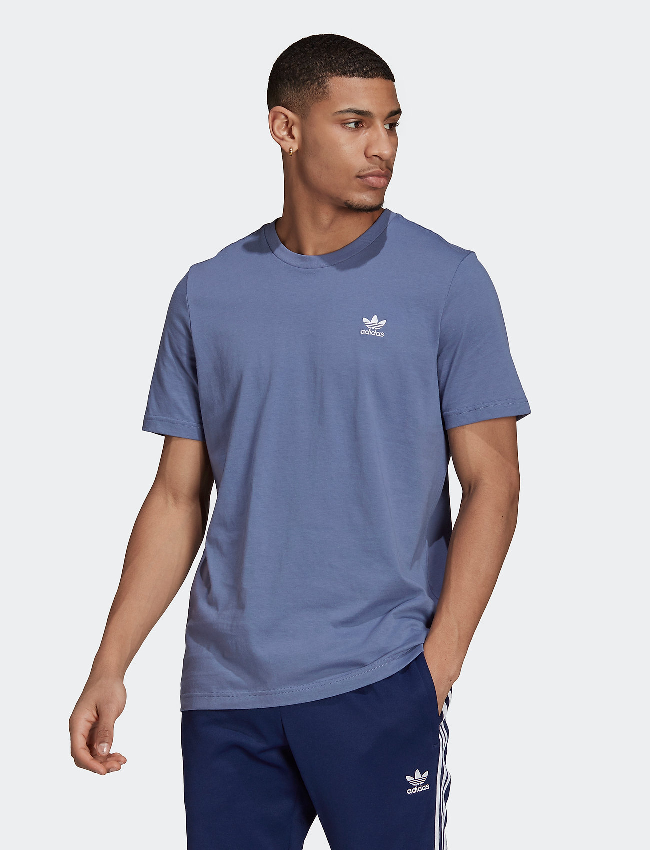 loungewear adicolor essentials tee