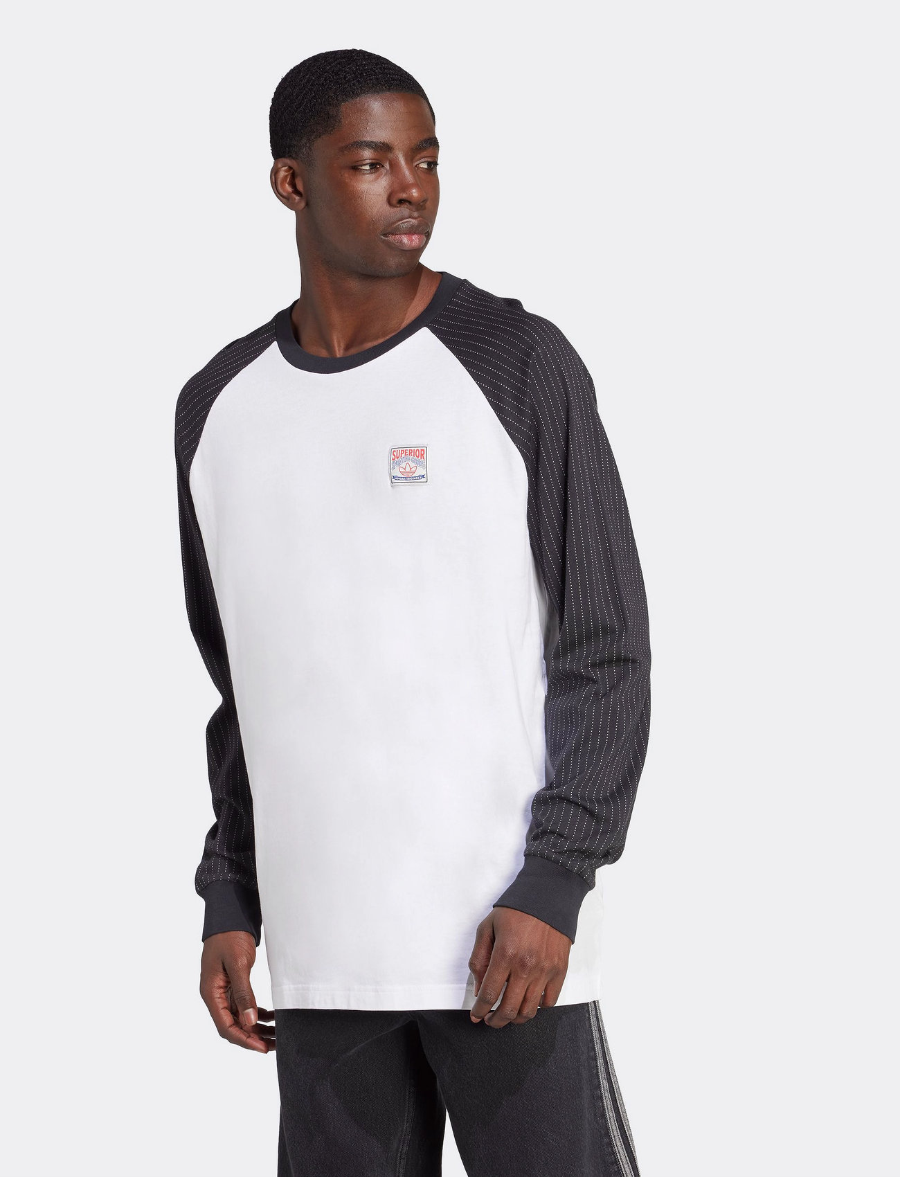 adidas Originals Graphic Lo Tee, XS, White
