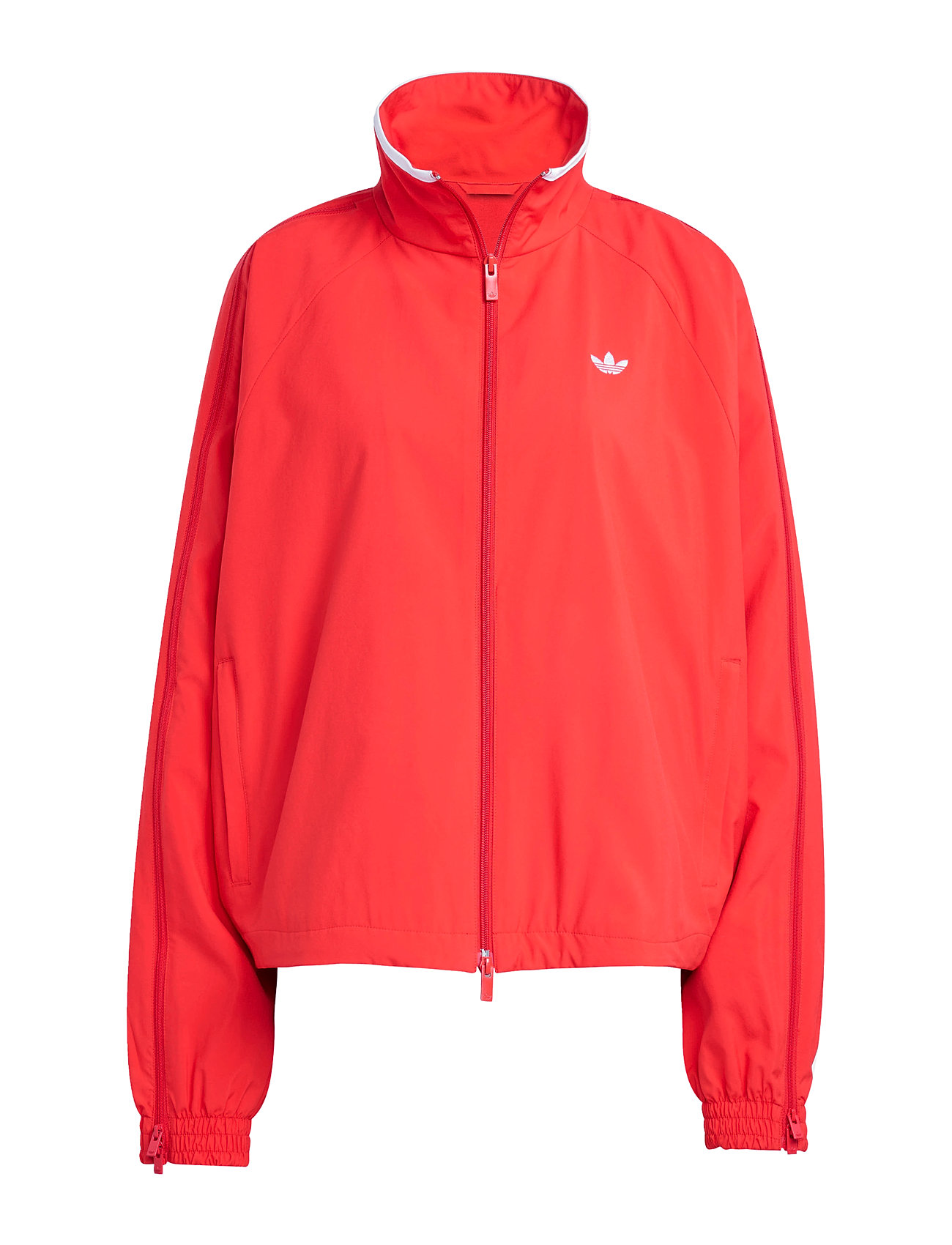 adijx9203_cbetsca.jpg?