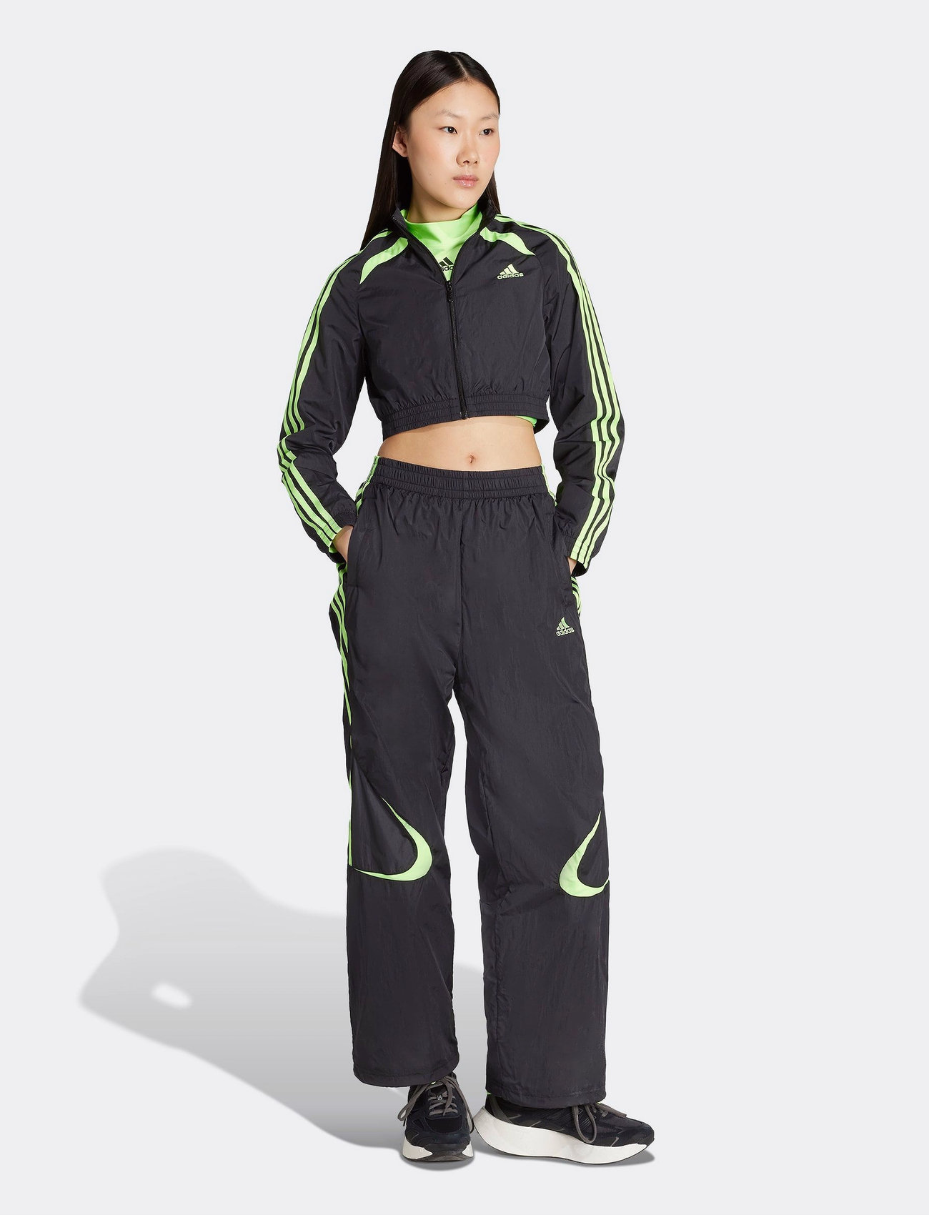 adidas Originals Teamgeist Tt, L, Black, Sport Crop Overdele > Sport Long-sleeved Crop Overdele, Dame