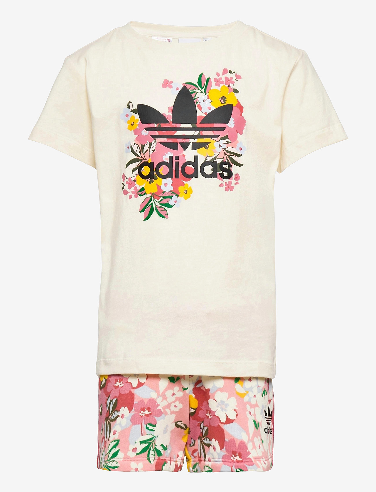 adidas t shirt shorts