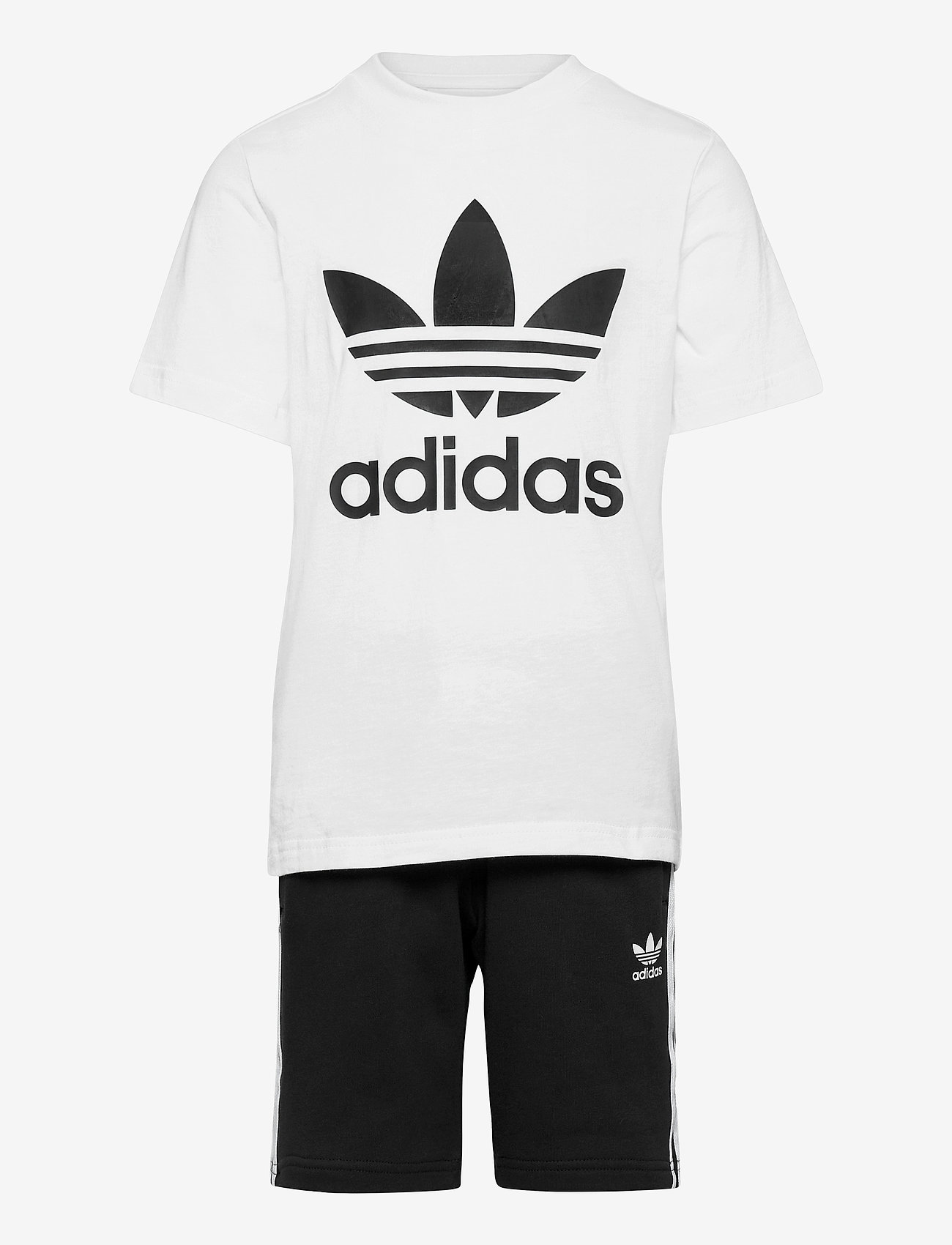 tee x adidas adicolor