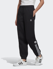 adidas pants fleece