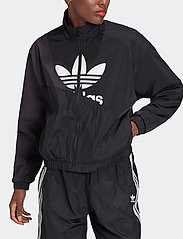 adidas originals adicolor nylon track jacket