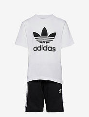 adidas tee set