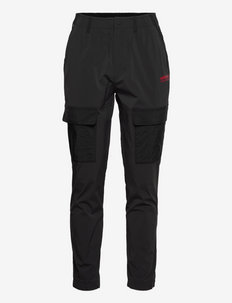 Adventure Cargo Pants - cargo shorts - black