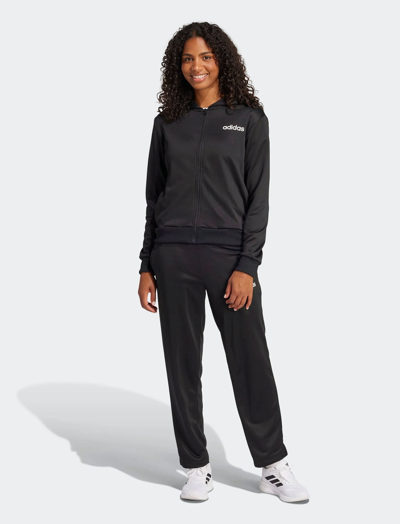 adidas Sportswear W Linear Ts, XS, Black, Sport Sweatshirts & Hoodies > Sport Tracksuits-sets, Dame