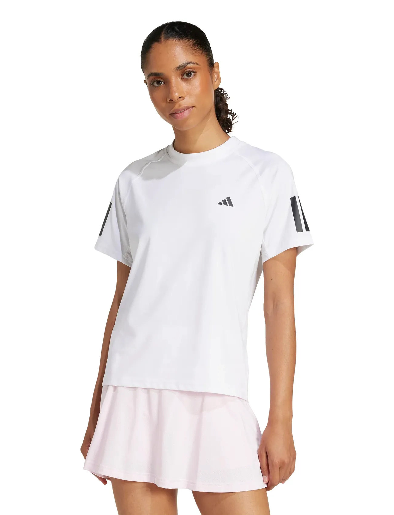 adidas Tennis Club 3-Stripe Tee, S, White, Sports Overdele & T-shirts > Sport T-shirts, Dame