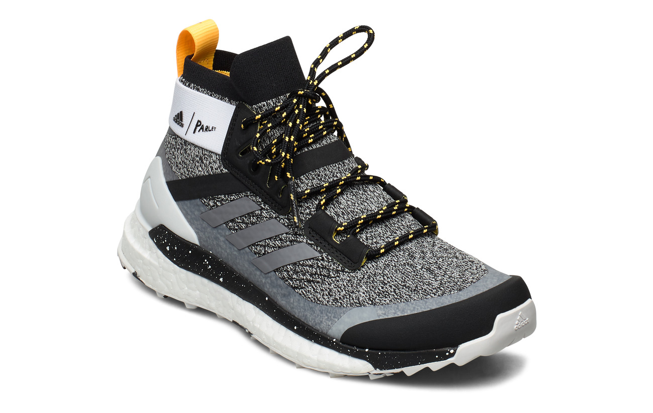 Adidas Performance Terrex Free Hiker Parley W Crywht Ftwwht Sogold 159 96 Large Selection Of Outlet Styles Booztlet Com