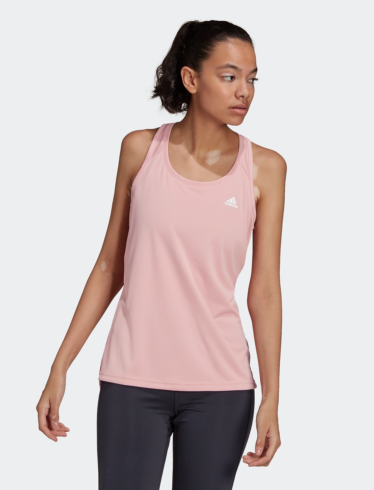 light pink nike tank top