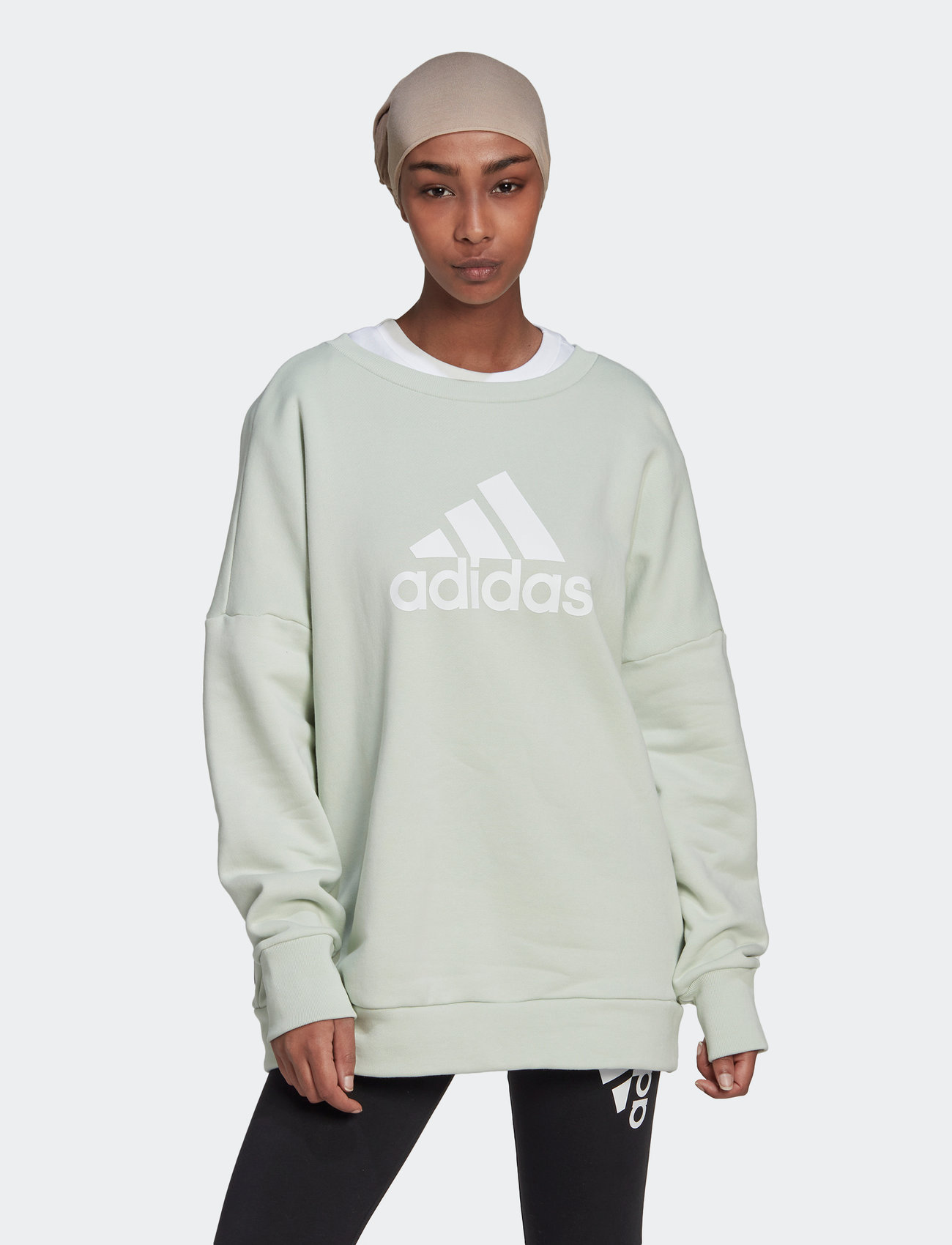 adidas Performance Future Icons Badge 