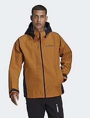 gortex rain coats