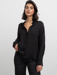Ahlvar Gallery - Gia shirt - chemises en jeans - black - 3