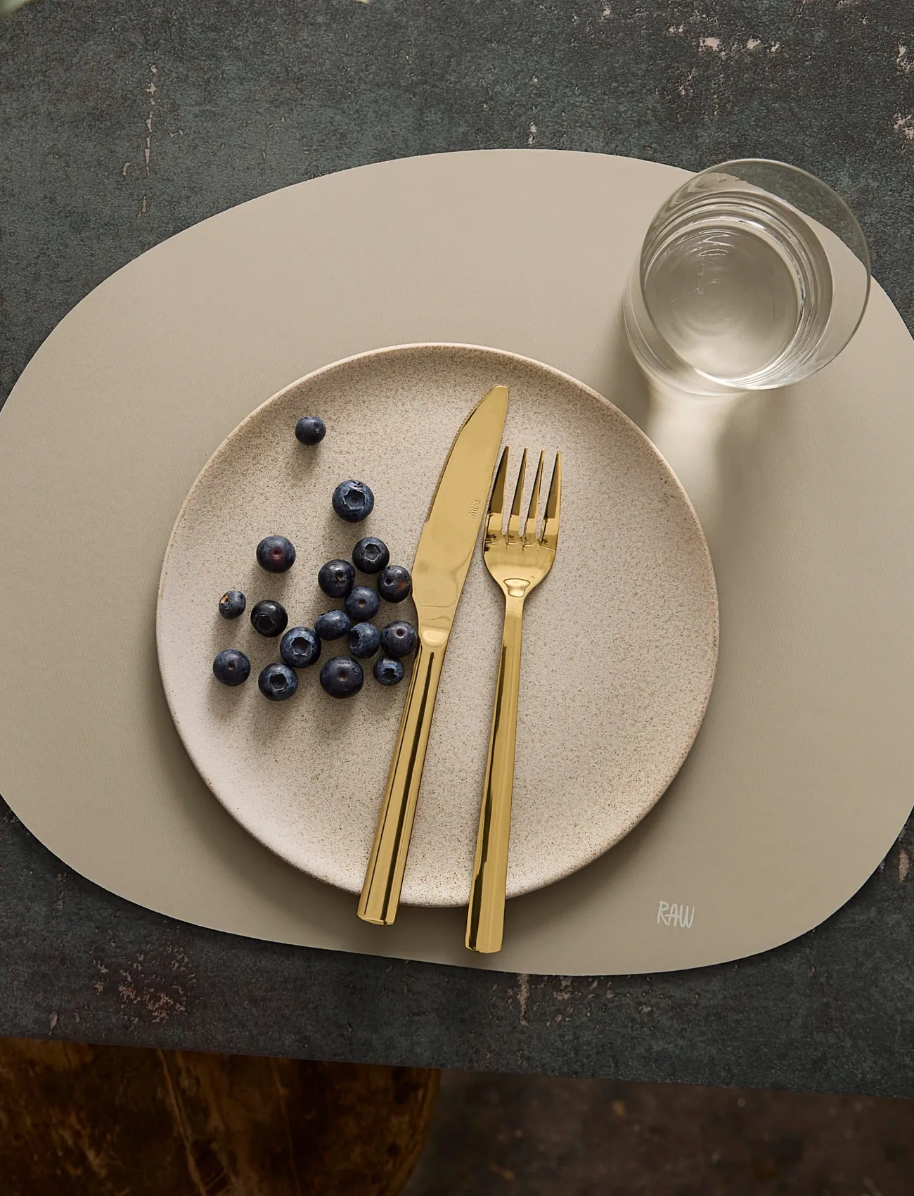 Aida Raw Silicone - Placemats Soft Surface - Mellow Clay, One Size, Beige, Tableware > Placemats, Unisex