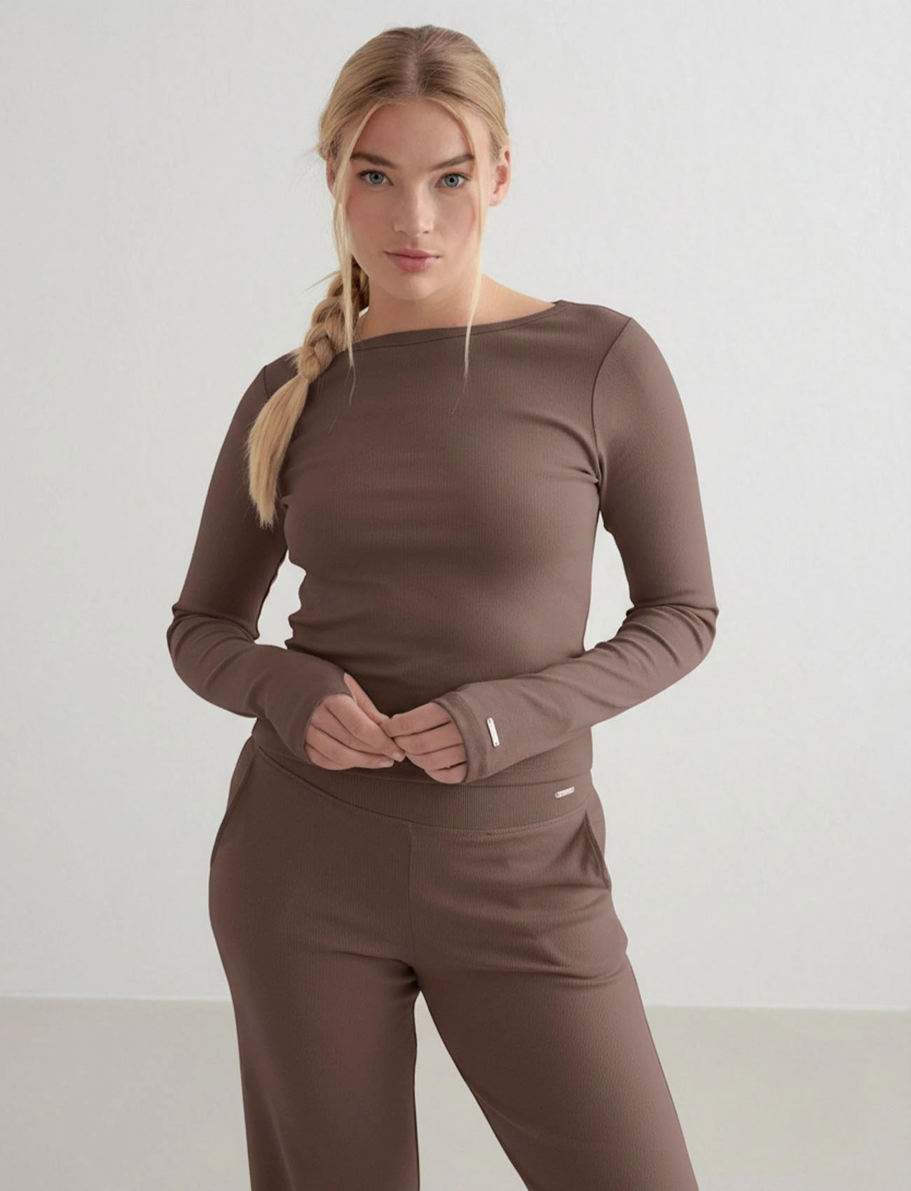 aim ́n Ease Ribbed Long Sleeve Top, M, Brown, T-Shirts & Toppe > Langærmede, Dame