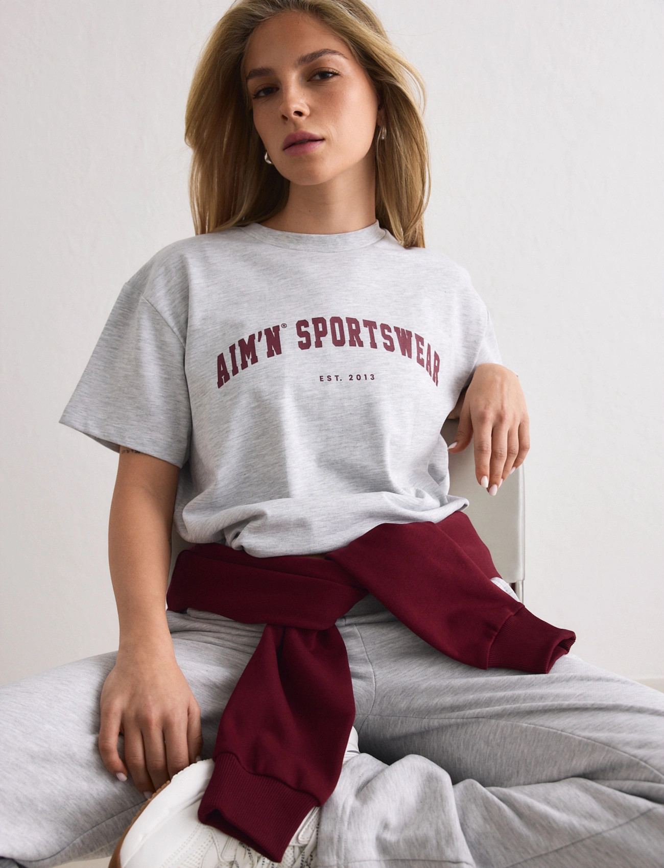 aim ́n Varsity Boxy T-Shirt, M, Grey, Sports Overdele & T-shirts > Sport T-shirts, Dame