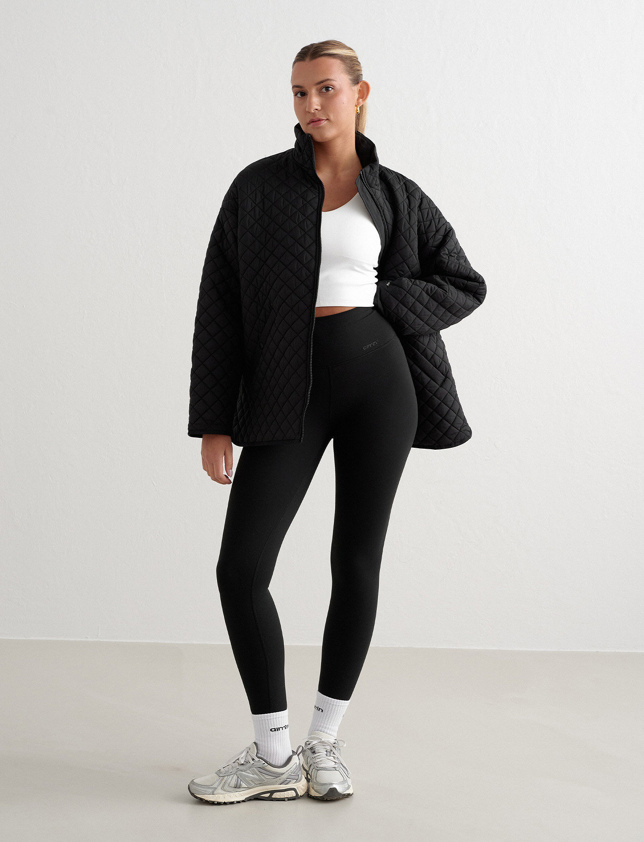 aim ́n Oversized Quilted Jacket, S, Black, Sport Jackets > Sport Casual Jackets, Dame