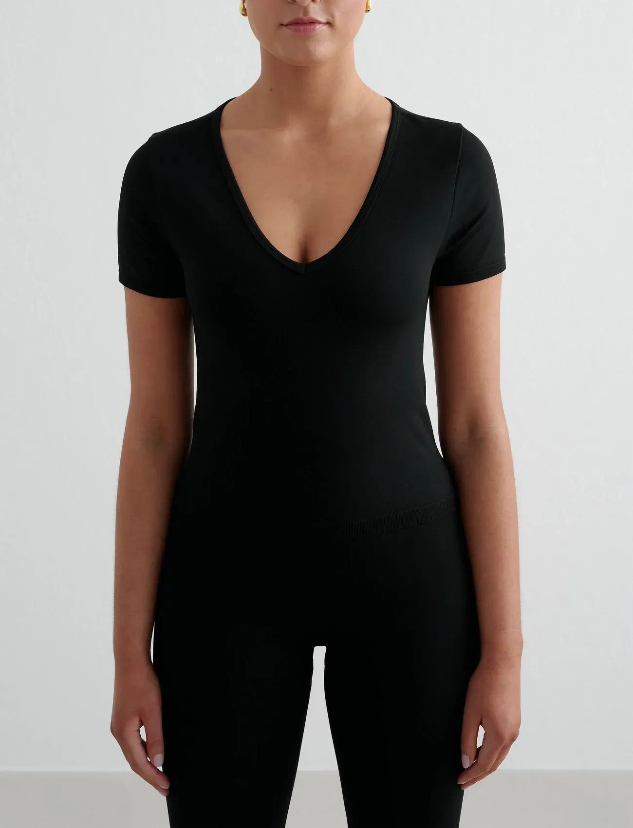 aim ́n Shape Seamless Short Sleeve, S, Black, Sports Overdele & T-shirts > Sport T-shirts, Dame