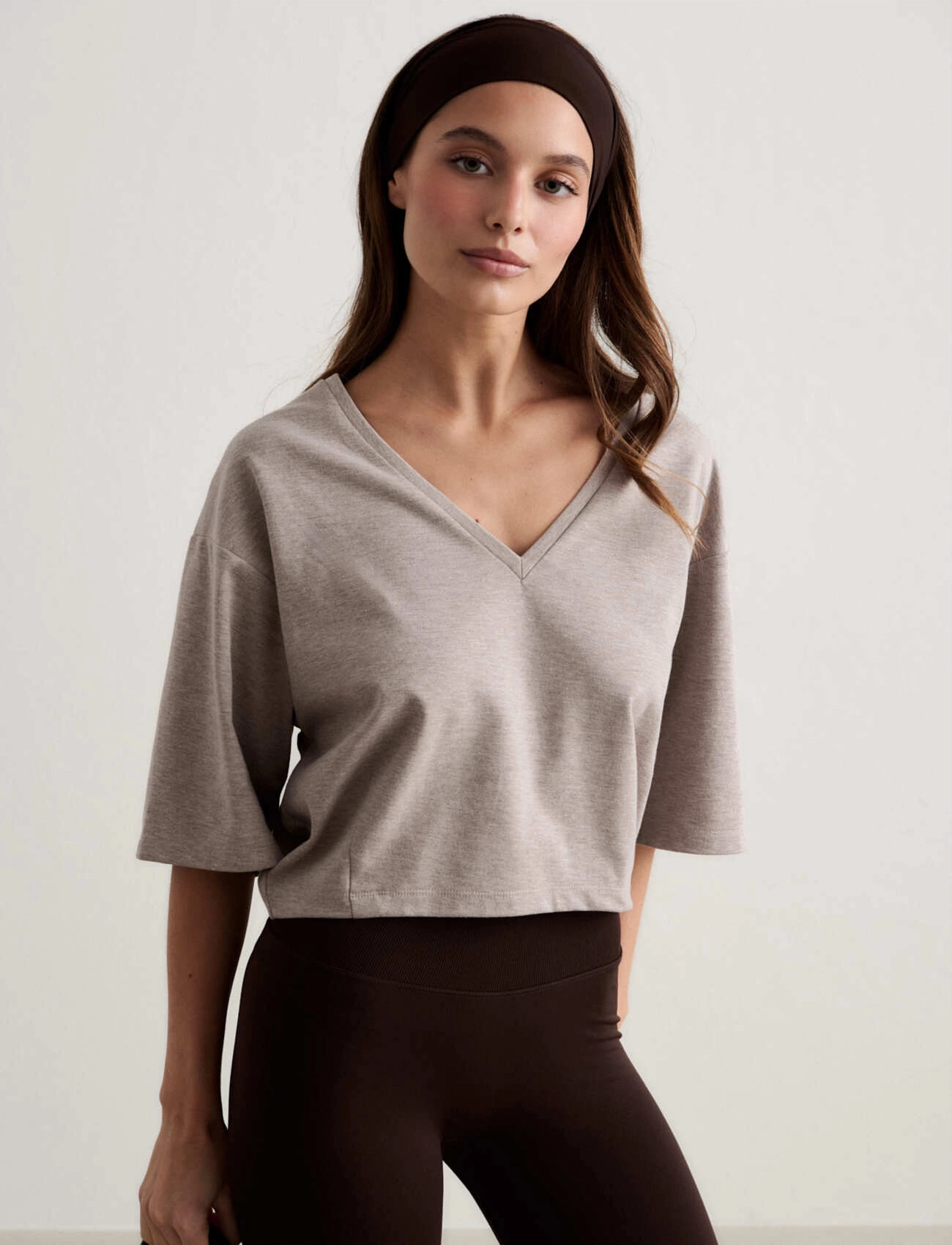 aim ́n Elevated T-Shirt, M, Beige, Sports Overdele & T-shirts > Sport T-shirts, Dame