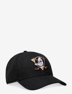 Stadium - Anaheim Migthy Ducks - cepures ar nagu - black