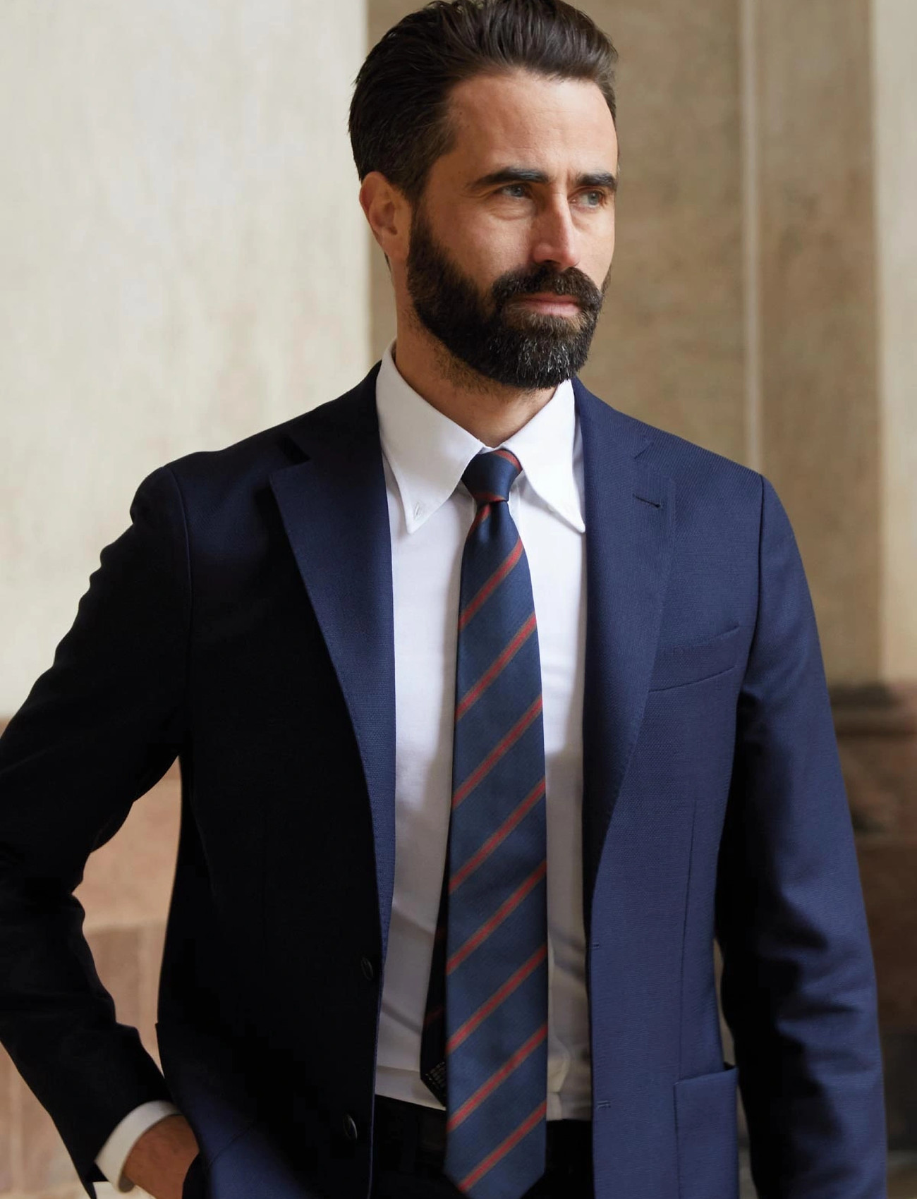 AN IVY Navy Herringbone Silk Tie, One Size, Navy, Tilbehør > Slips, Herre