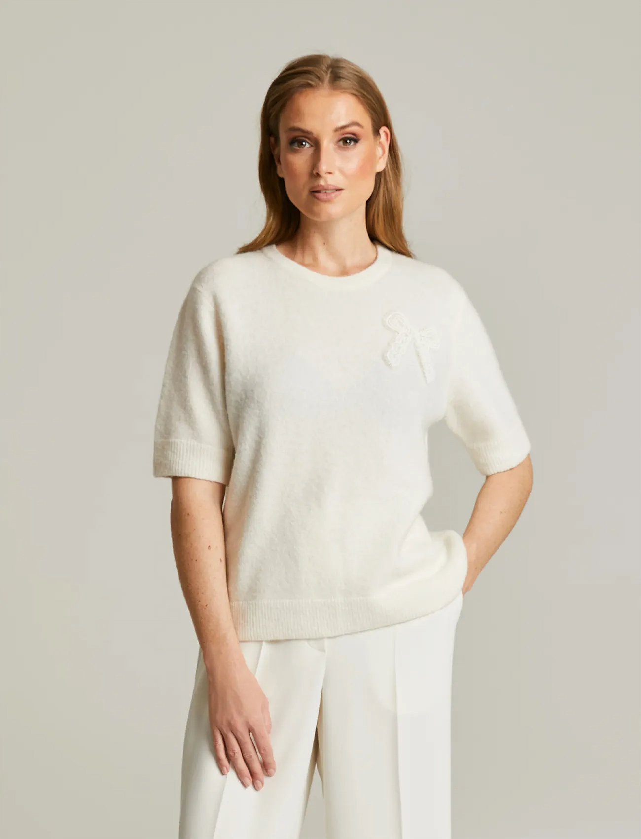 Andiata Elden, XS, White, Strik > Trøjer, Dame