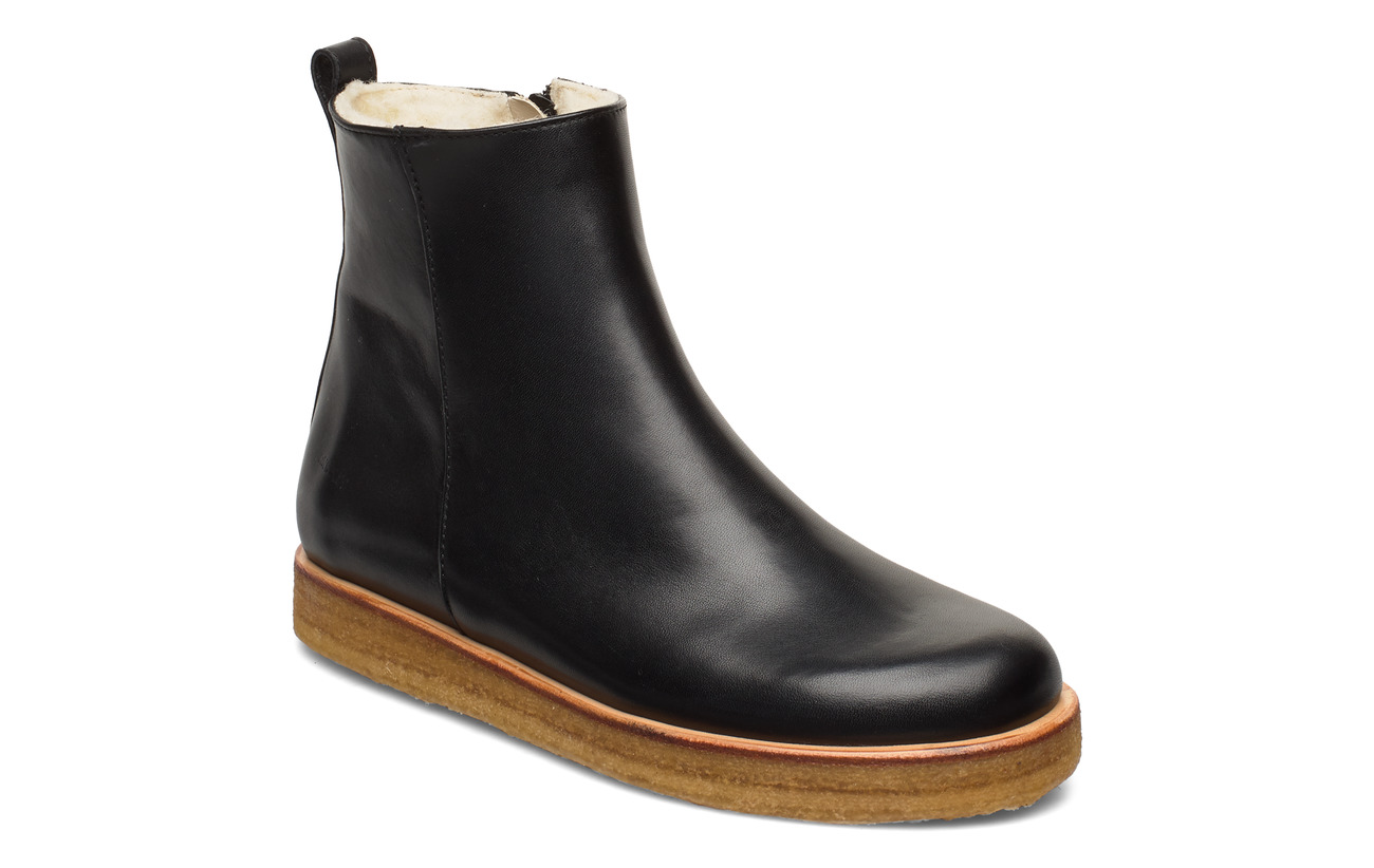 Boots flat with laces Boots flat with laces
