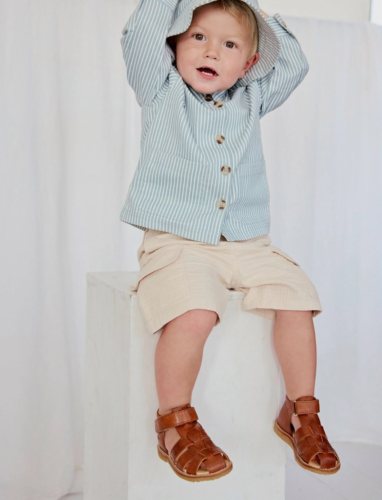 Begyndersandal M. Velcro Cognac str. 22