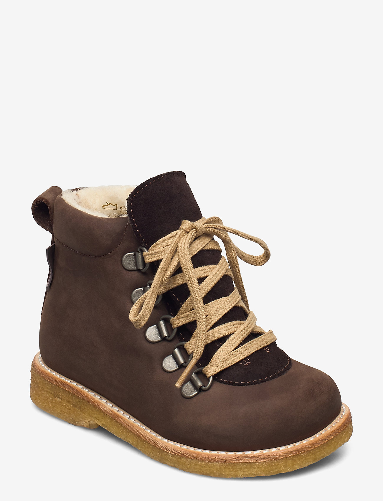 angulus boots flat