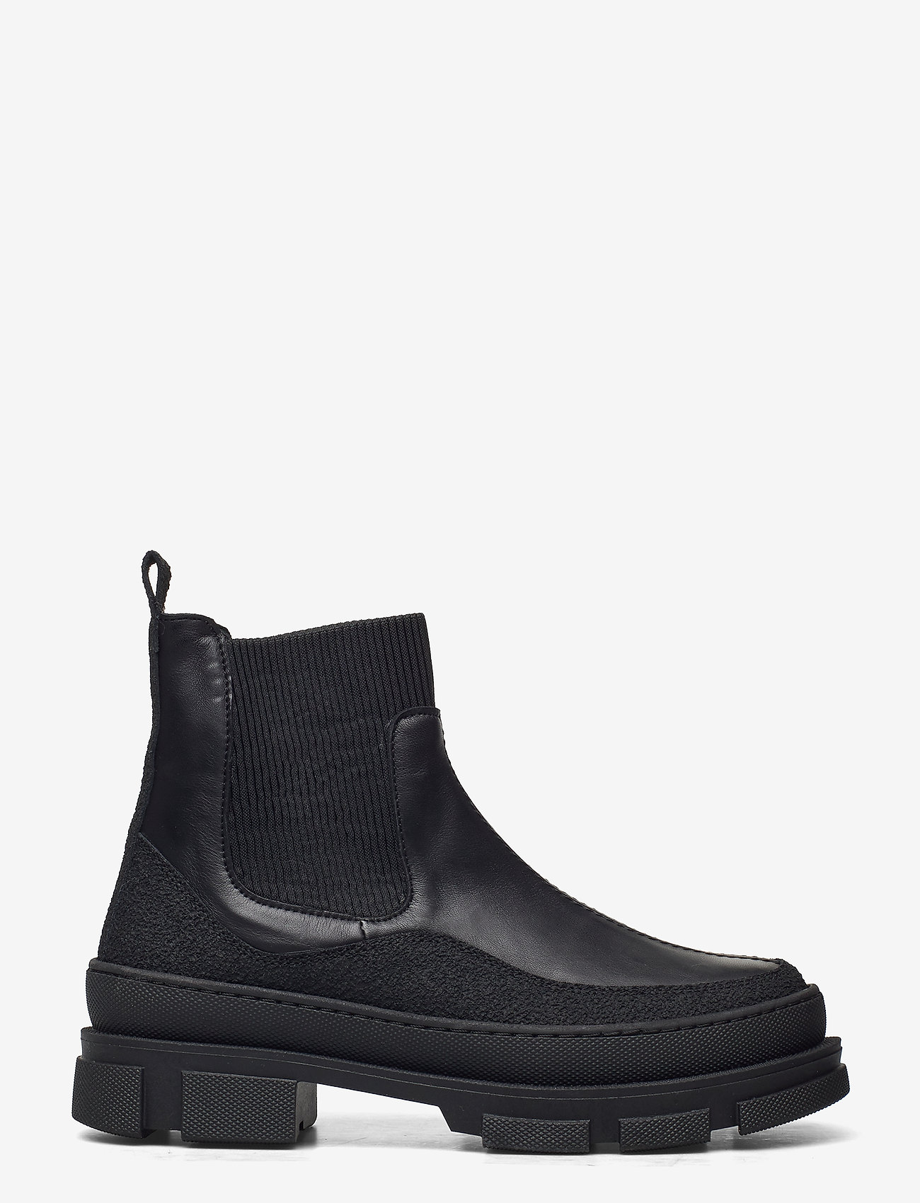 angulus boots flat