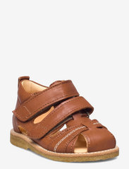 Sandals - flat - closed toe - - 1545 COGNAC