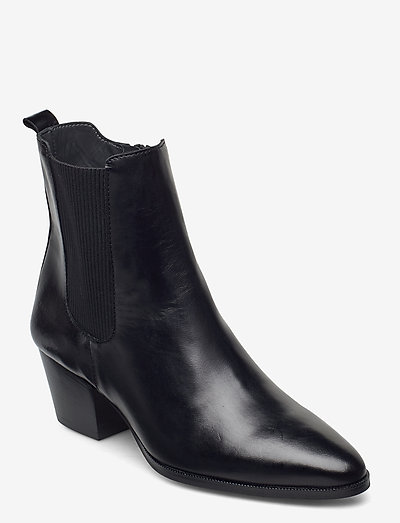 sager leather chelsea boot