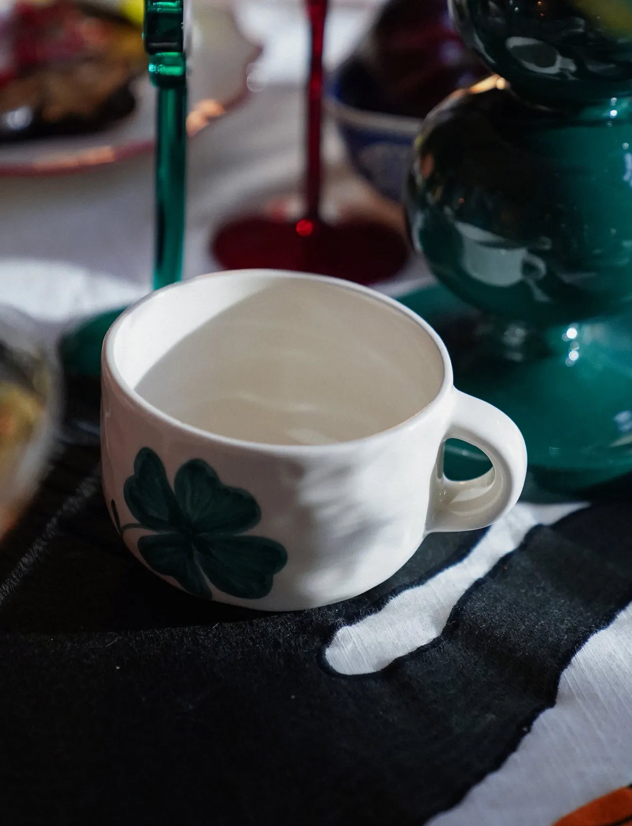 Anna + Nina Shamrock Cappucino Mug, 355 ml, Green, Kopper & Krus > Kaffekopper, Unisex