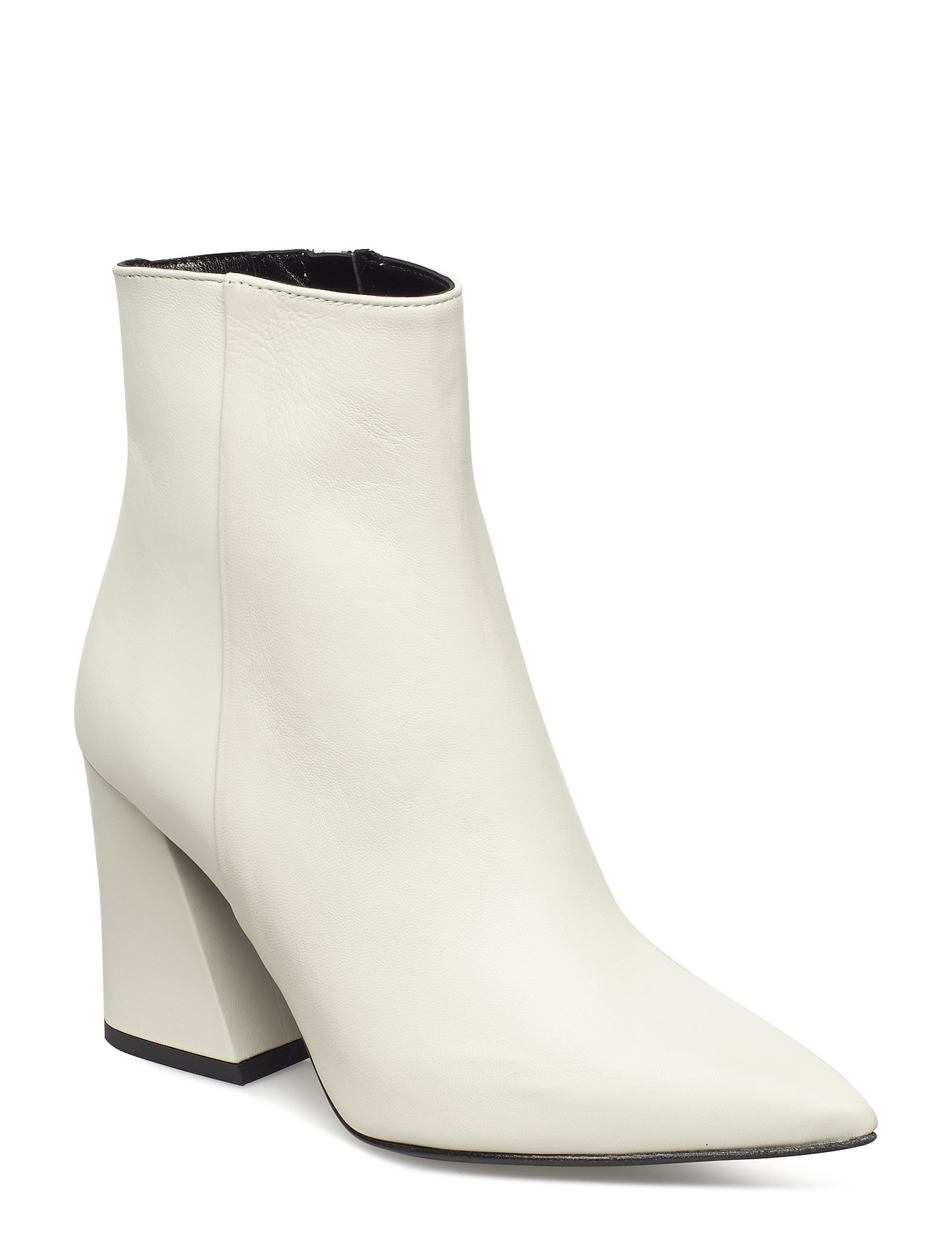Pointed Assymetric Heel Ankle Boots Met Hak Wit Apair apair kopen in de aanbieding Pointed Assymetric Heel Ankle Boots Met Hak Wit Apair apair kopen in de aanbieding