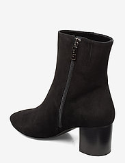 Plan low rounded bootie Plan low rounded bootie