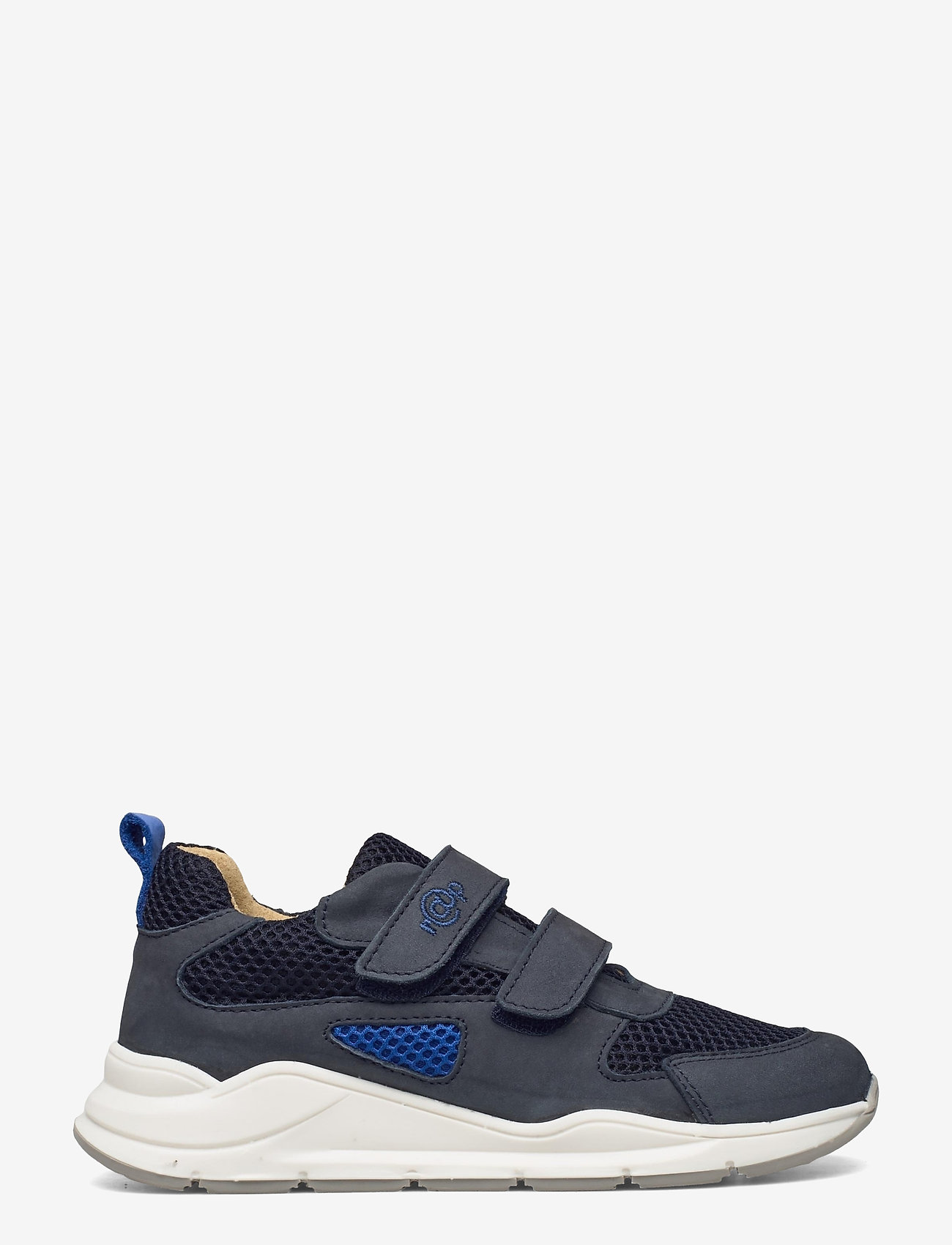 sneaker rap
