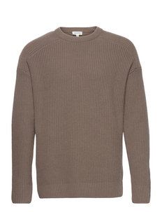 pg field knitwear