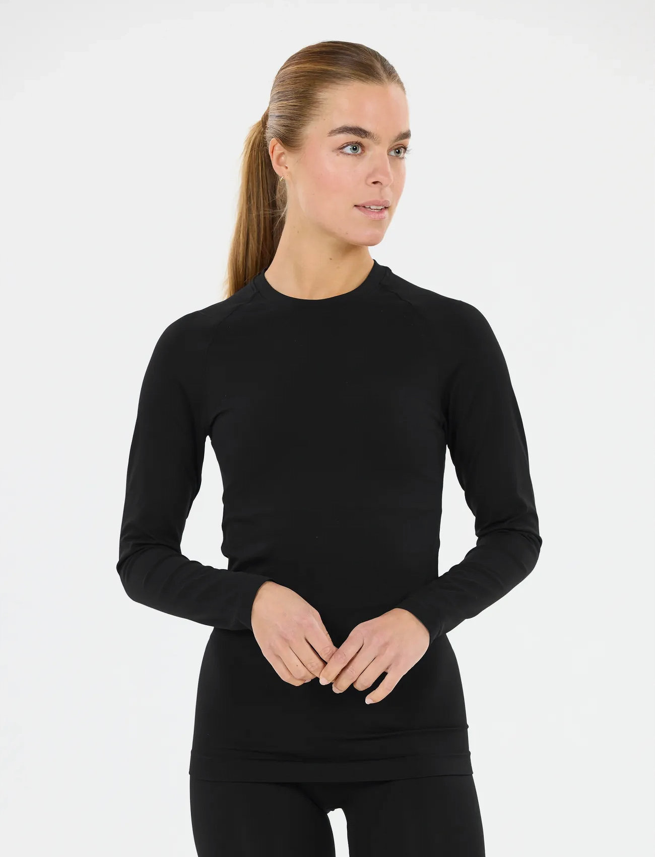 Athlecia Leray W Seamless Baselayer Set, L/XL, Black, Sport Base Layers > Sport Base Layer Overdele, Dame