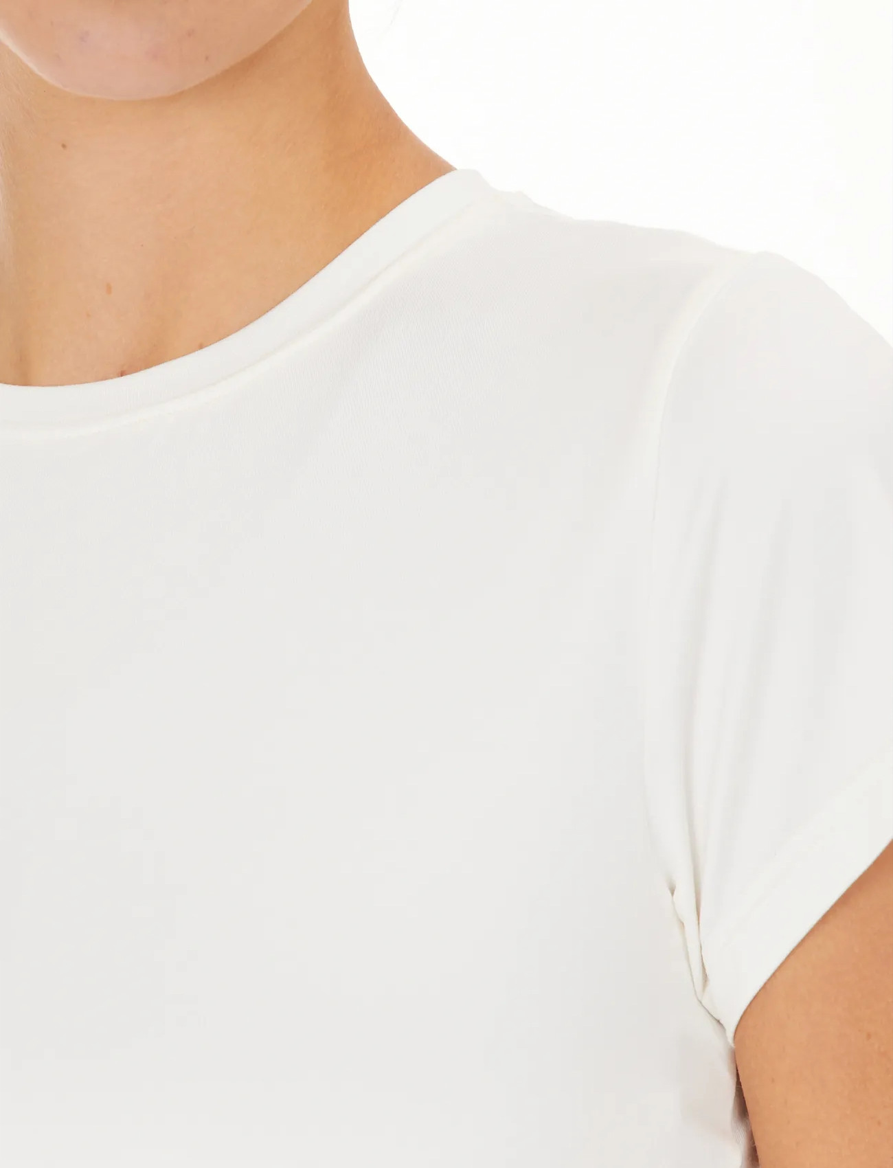Athlecia Almi V2 W S/S Tee, 34, White, Sports Overdele & T-shirts > Sport T-shirts, Dame
