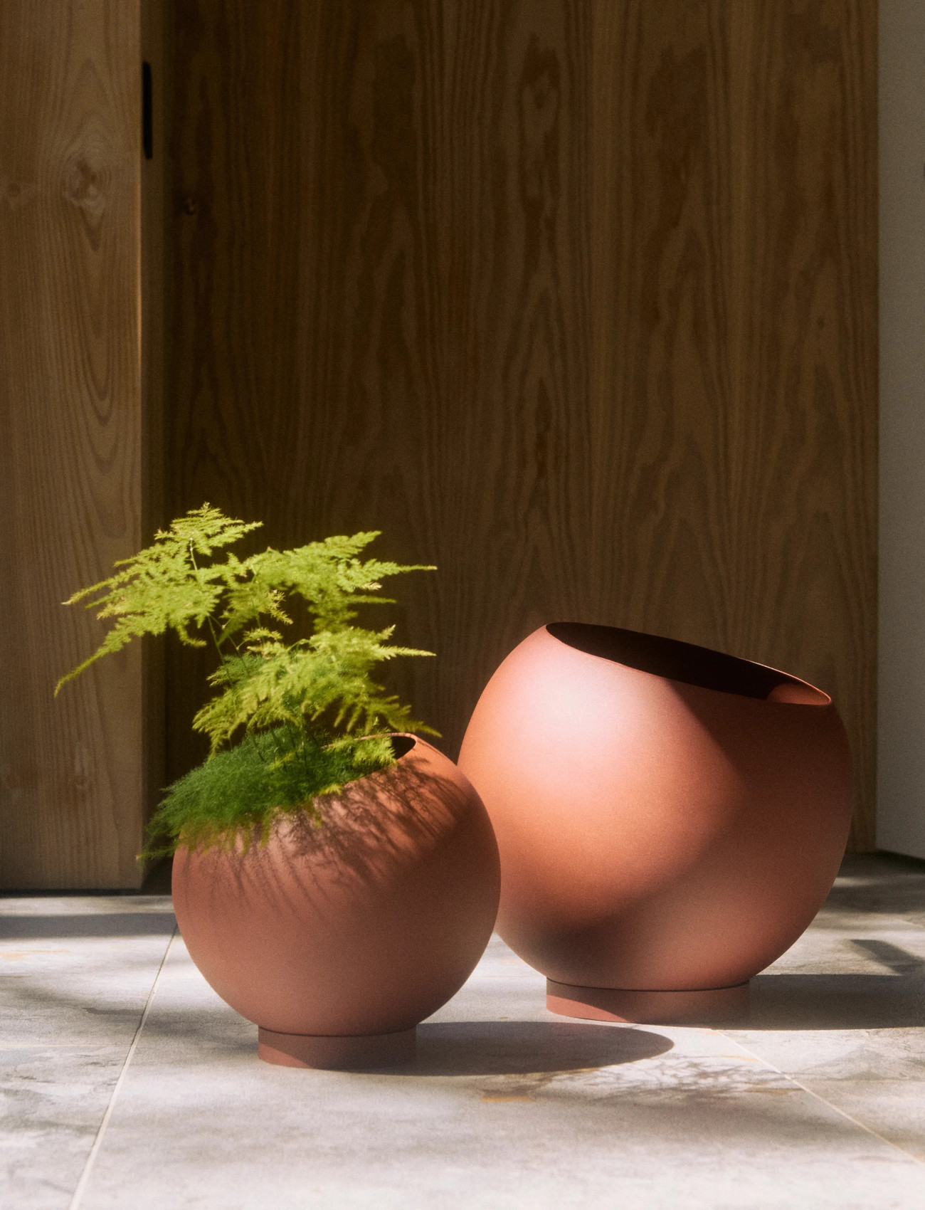 AYTM Globe Flowerpot, 17X15.4 cm, Brown, Dekoration > Blomsterpotter, Unisex
